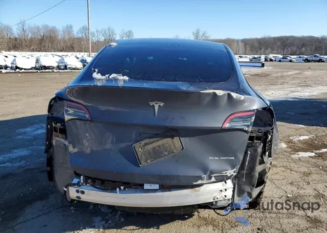 2023 Tesla Model Y from USA, damaged, VIN 7SAYGDEE3PF610693